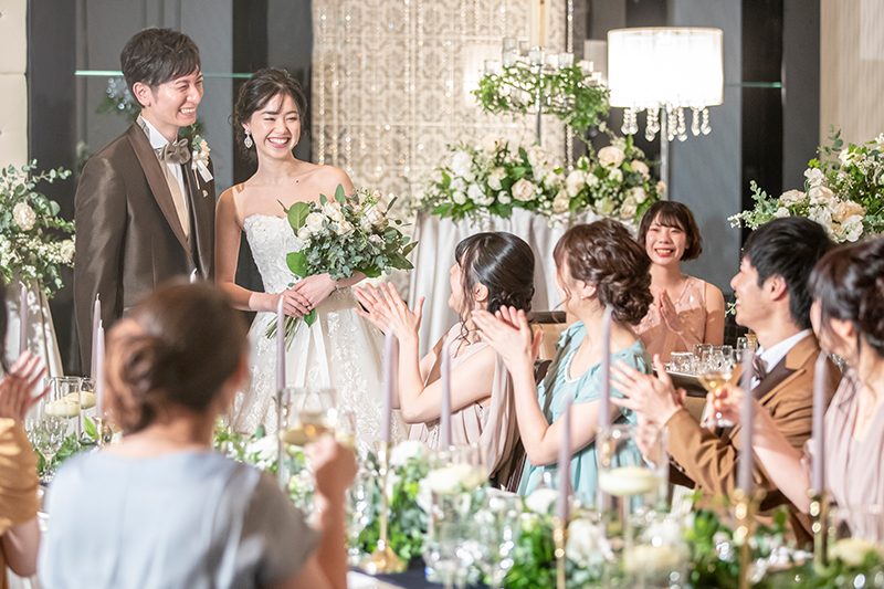 親しい人達だけで挙げる結婚式